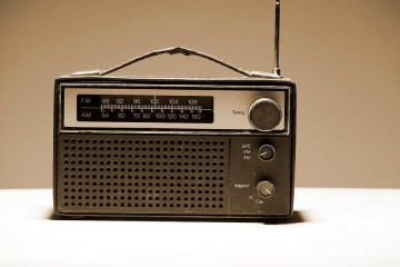 7 мая - День радио, праздник работников всех отраслей связи - фото - 1